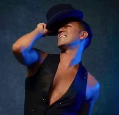 Cesar Salinas, wedding dance choreographer Chicago